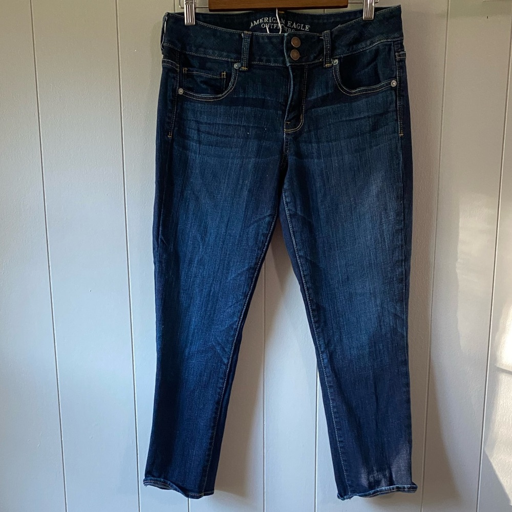 American Eagle Artist Crop, dark denim, stretch jeans. Size 10 regular